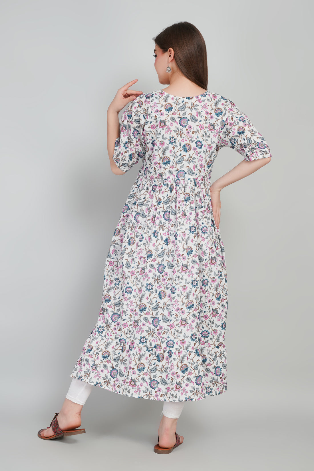 White Women’s Printed Cotton Kurti Elegant Party & Festive Wear